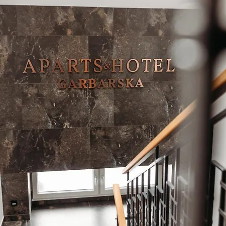 Aparts & Garbarska Apartmanhotel