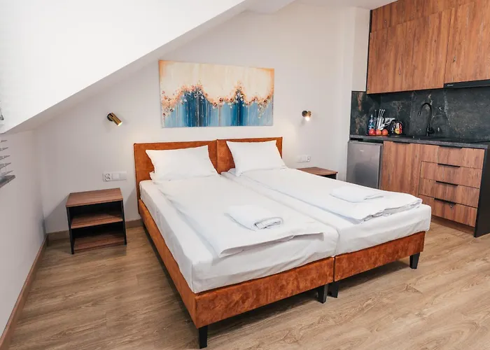 Aparts & Garbarska 3*