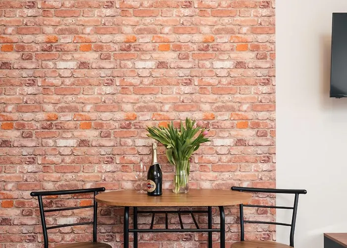 Aparts & Garbarska Aparthotel 3*