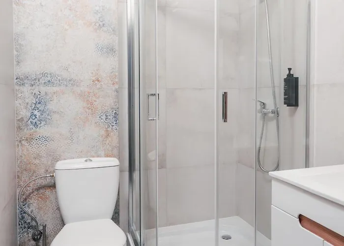 Aparthotel Aparts & Garbarska 3*